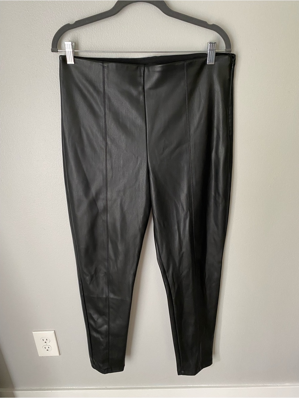 Ann Taylor Black Faux Leather Leggings